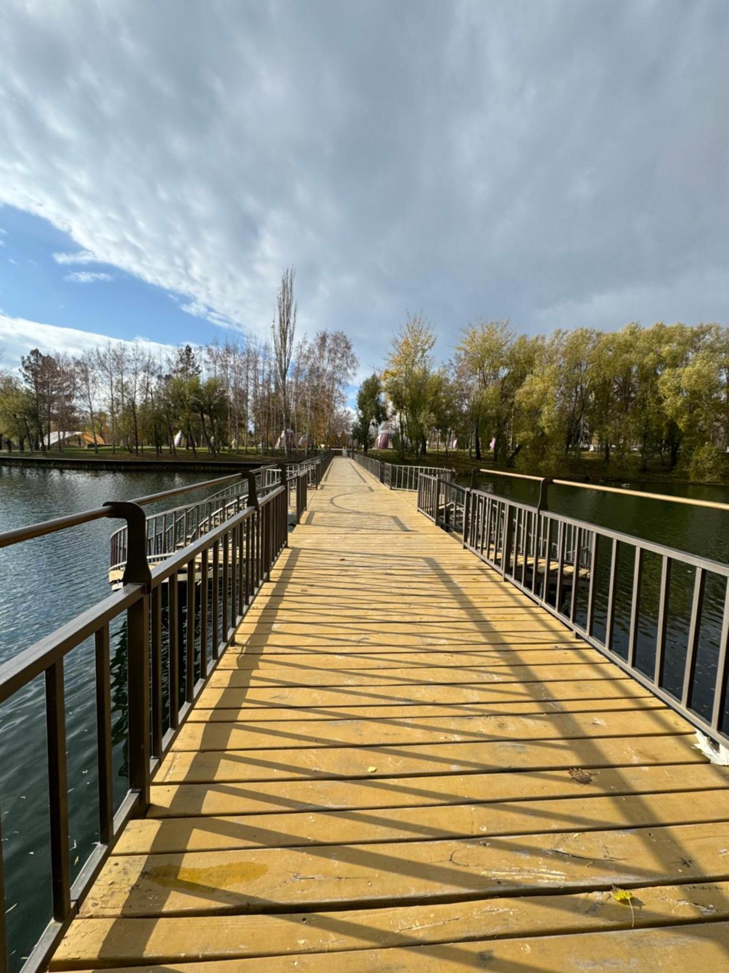 Отель Алые Паруса Чолпон-Ата Экстерьер фото